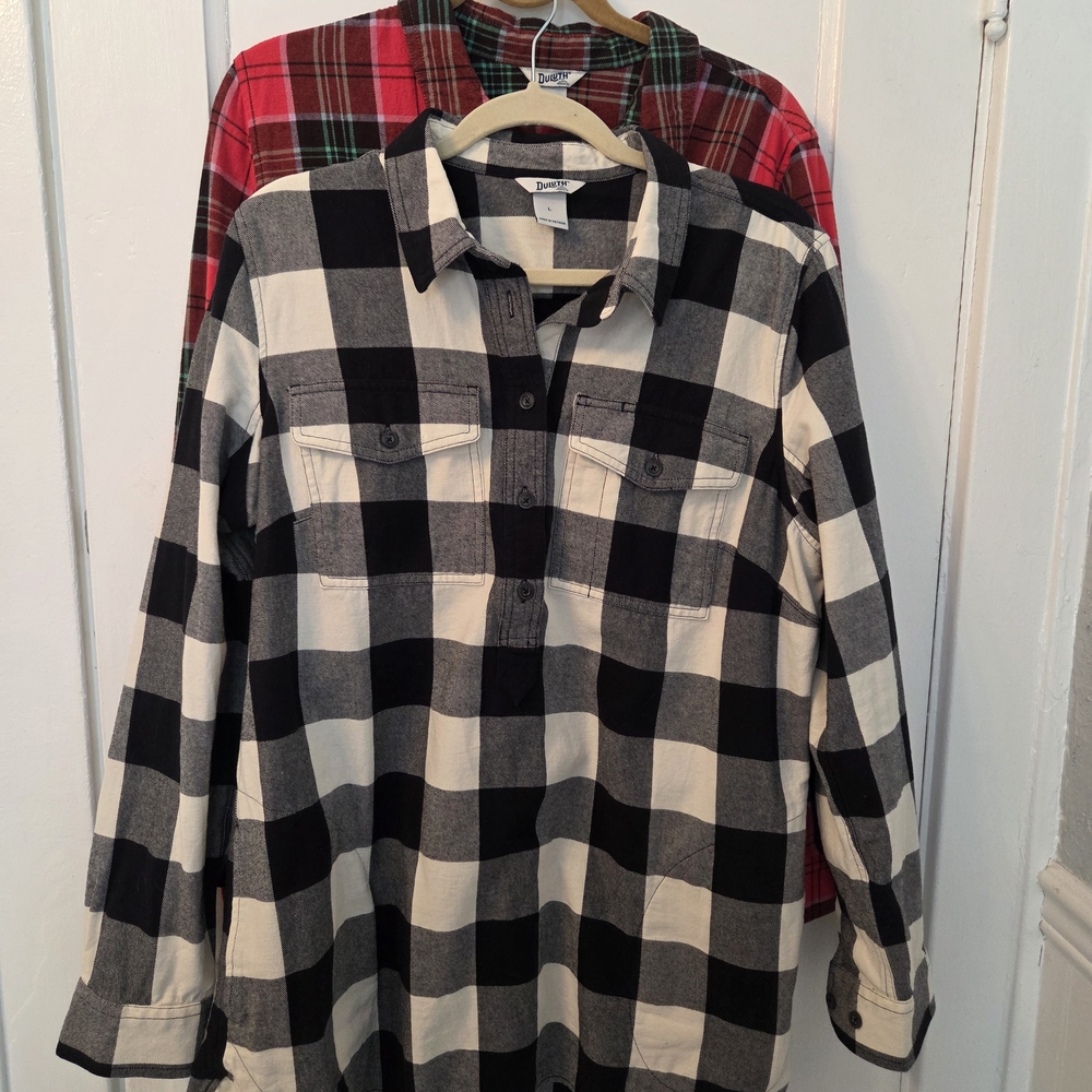 2 Duluth Trading Co Womens Flannels With Side Pockets